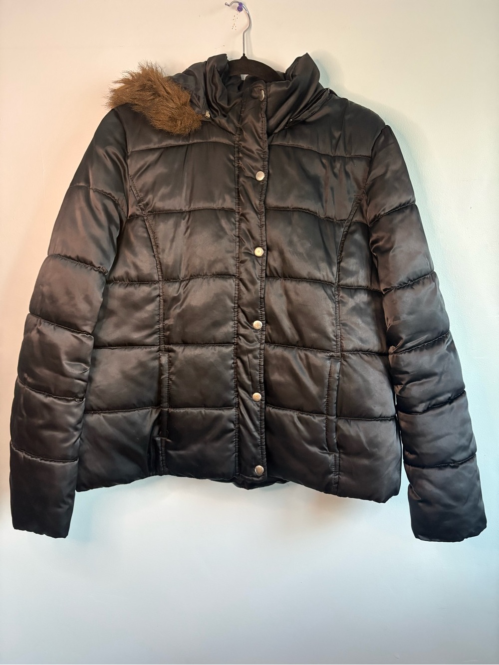 Merona Black Quilted Puffer Jacket with Faux Fur Trim